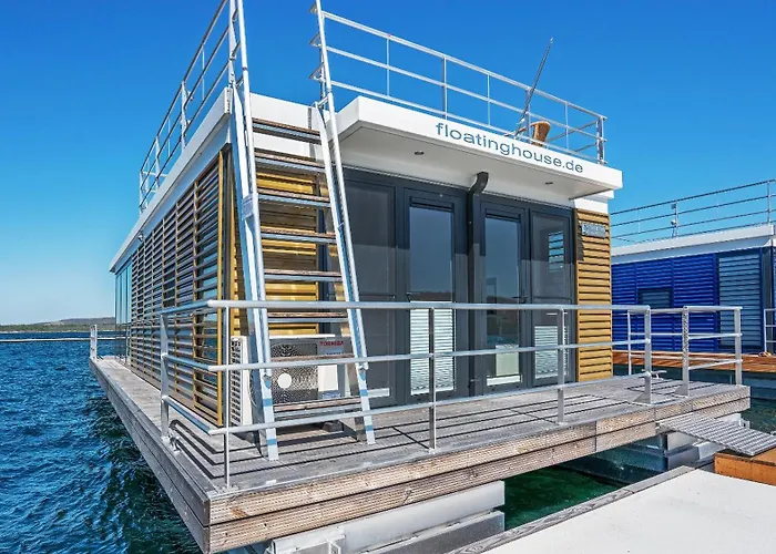 Hausboot Geiseltalsee - Floating House - Well Hausboote - Family & Friends